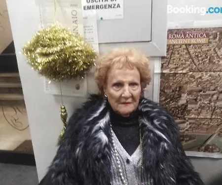 Gloria Rome