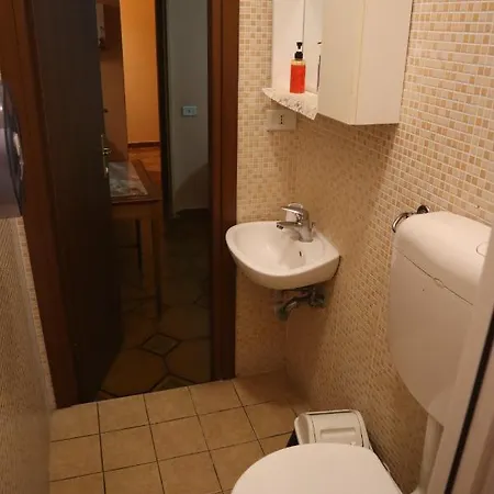 Gondola Srls Guest house *