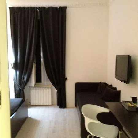 Chroma Italy - Chroma Tessera 2* Rome