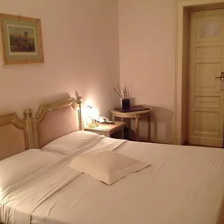 Adler Hotel 2*