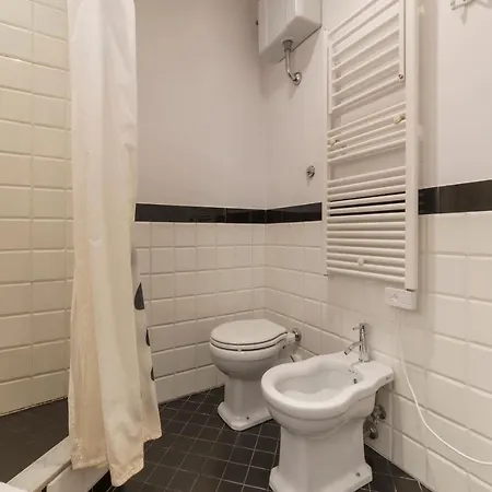 Appartamento Domus Claudiae - Fromhometorome Roma