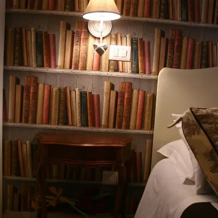 Holiday home Le Stanze Dei Cardinali Rome