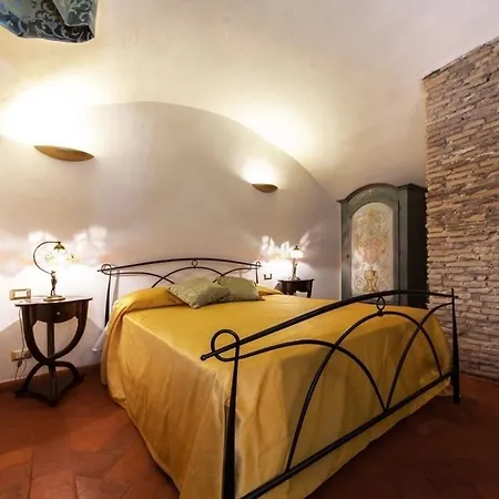 Rifugio Degli Artisti Bed & Breakfast 2*
