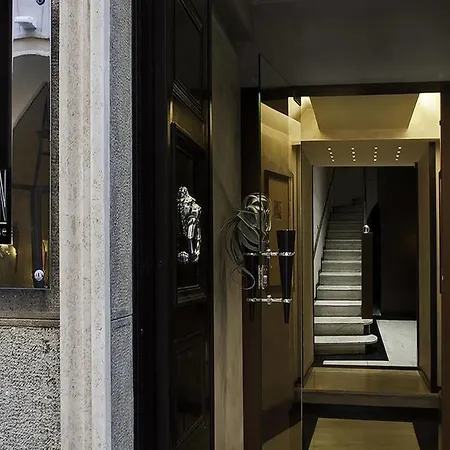 Intown Luxury House Guest house Rome
