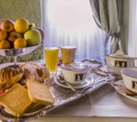 Penzion Residenza Canova Tadolini -
