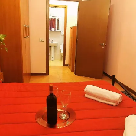 Ponte Di Nona House - A Casa Simpatia Partners Affittacamere Roma