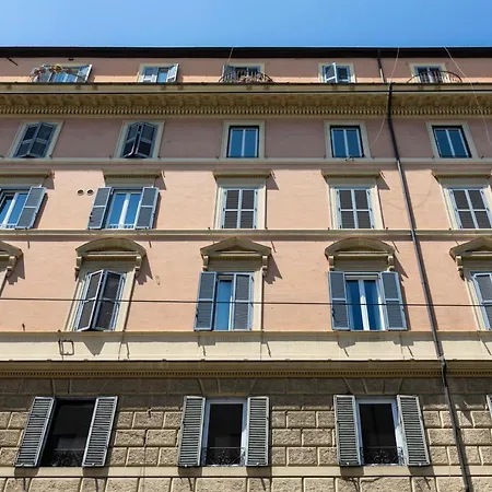 Vatican City Suites By Hili Apartment