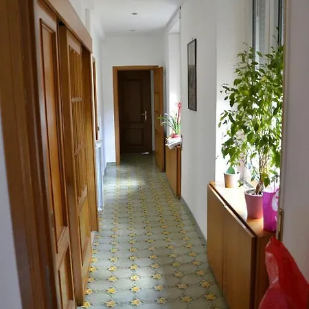 Esquilino Di Yan * Rzym
