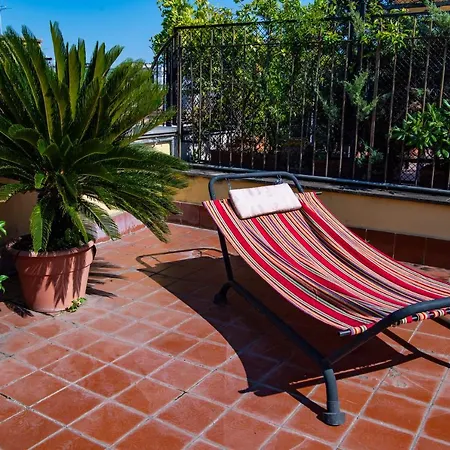 Apartment House & The City - Apartments In Rome *