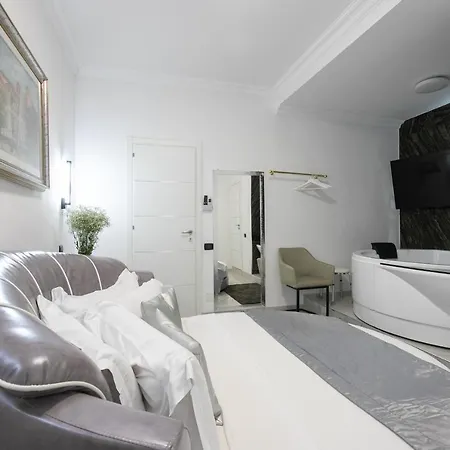 Gregorio Vii Luxury San Damaso Rome