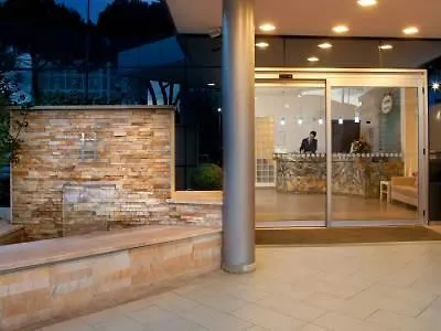 Ξενοδοχείο Artis