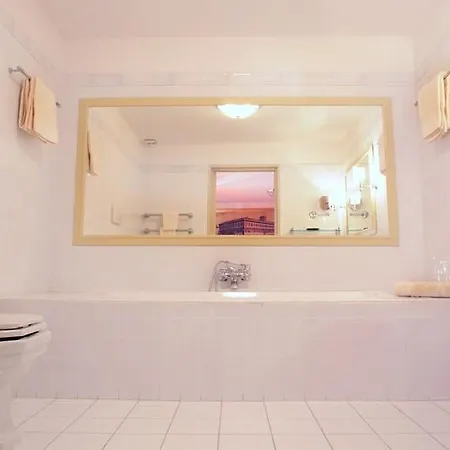 Residenza Napoleone Iii Bed & Breakfast Rome