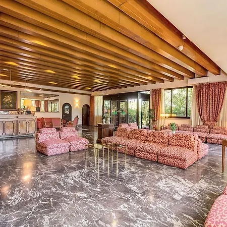 Hotel Pinewood Roma
