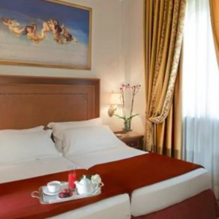 Pinewood 4*