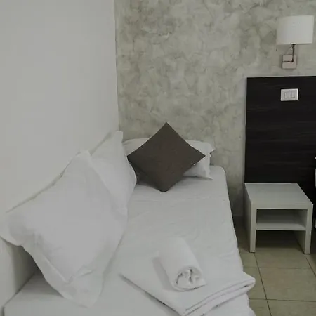 Tiburtina Guest house