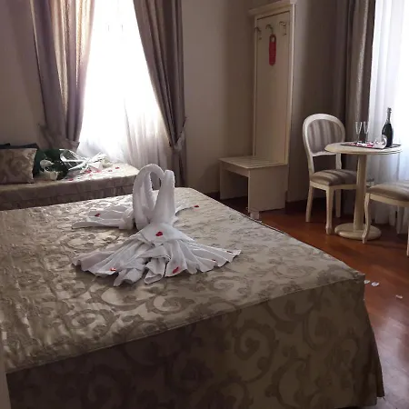 Domus Bocca Di Leone Rzym