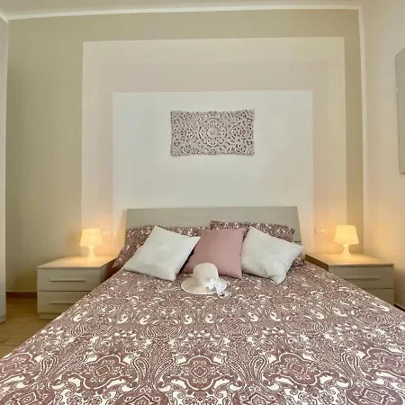 Lovely Nights - Luxury Pensión