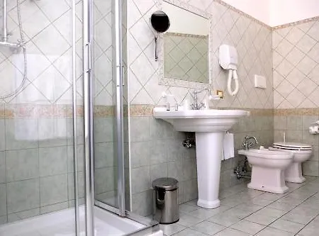 Sleep In Ludovisi Bed & Breakfast 2*