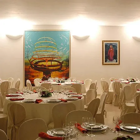 Hotel Divino - Casa Del Pellegrino 3*