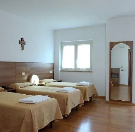Divino - Casa Del Pellegrino 3*