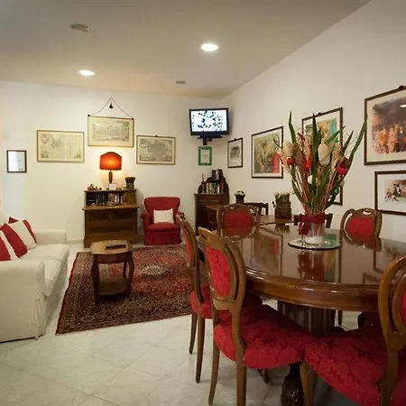 A Casa Di Serena A San Pietro Affittacamere 3*