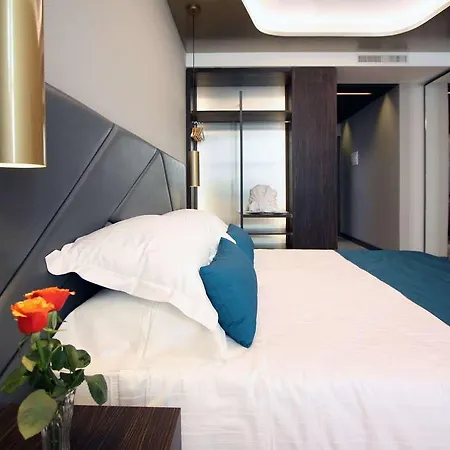 The Hive Отель 4*