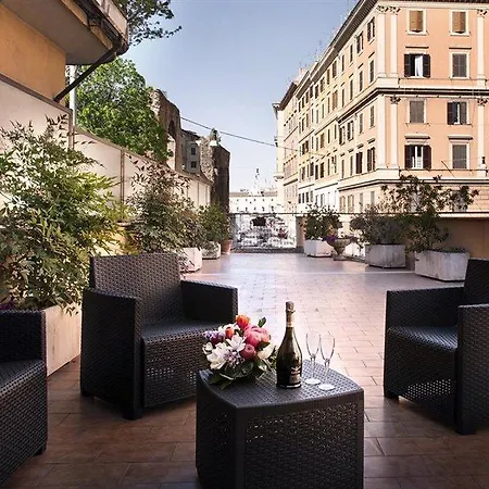 Konukevi Le Terrazze Di San Giovanni Roma