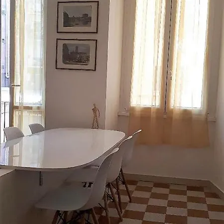 Ostiense Piramide Station Apartamento