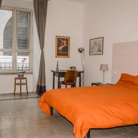 Bed & Breakfast Bottega Delle Arti 2*