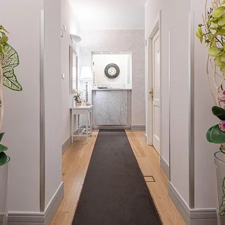 Residenza Castrense 2* Rome