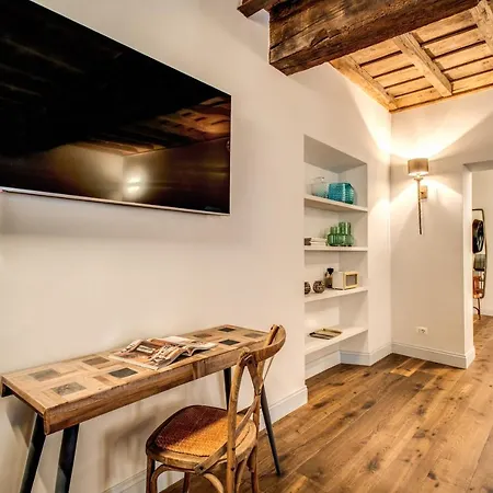 Febo Decharm Apartment *