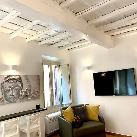 Apartament Palace Fontana Di Trevi Loft *