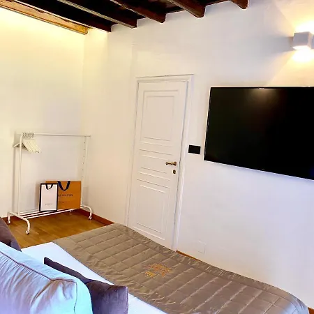 Apartament Palace Fontana Di Trevi Loft Rzym