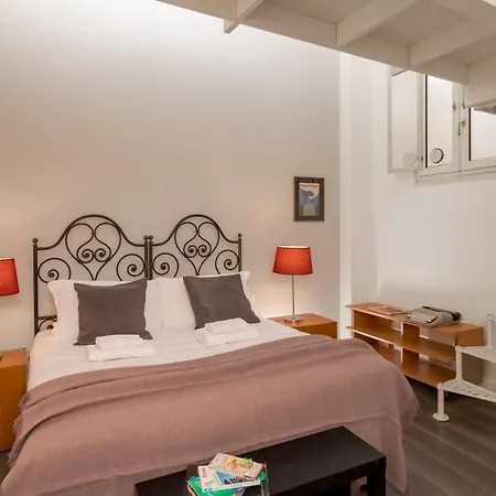 Saint Caterina House - Campo De' Fiori Rome