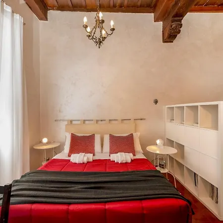 Daire Giglio House - Campo De' Fiori