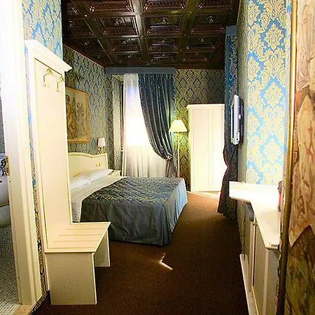 Penzion Residenza Canova Tadolini - 4*