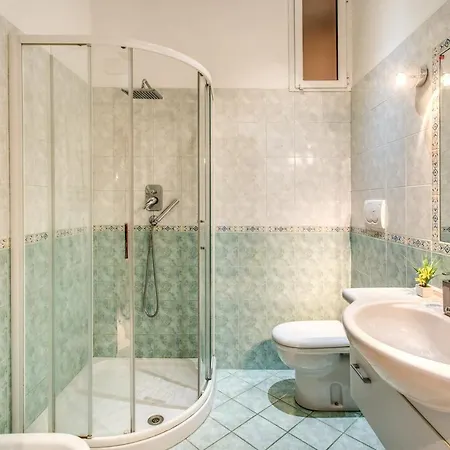 Apartment Fresh House Cavour