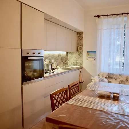 Apartment Brezza Marina Rome