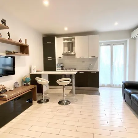 Homestay Gordiani House Internal Parking