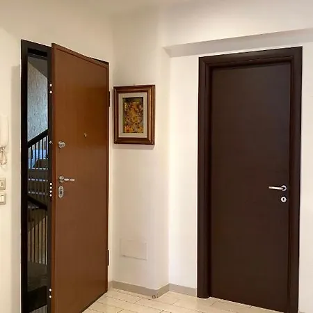 Homestay Gordiani House Internal Parking Rome