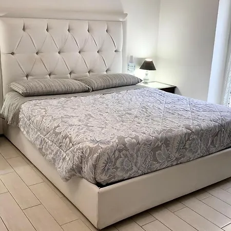Homestay Gordiani House Internal Parking