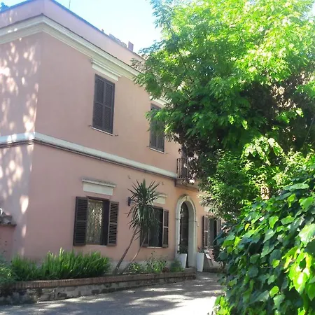 Borghetto San Pio V Apartment *