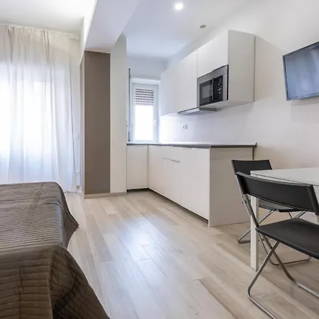 Residenza Conti Aparthotel 3*