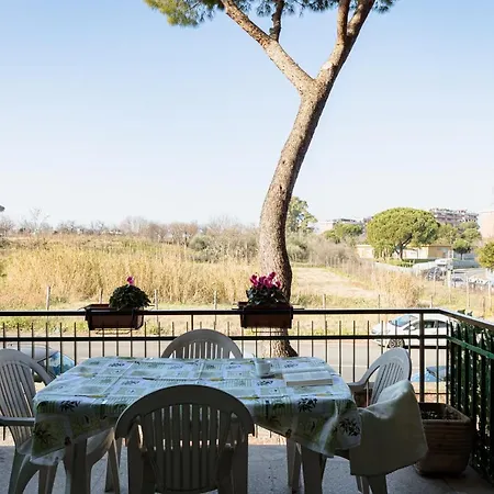 Le Rondini Apartment, 5 Persone, 2 Balconi, Policlinico Tor Vergata E Casilino * Rome