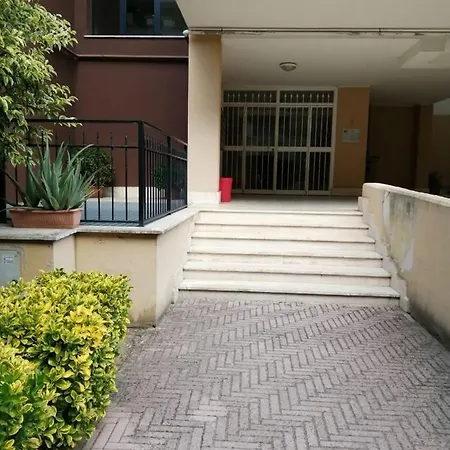 Porta Di Locazione Turistica * Roma