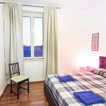 Apartment Pigneto Life Nest