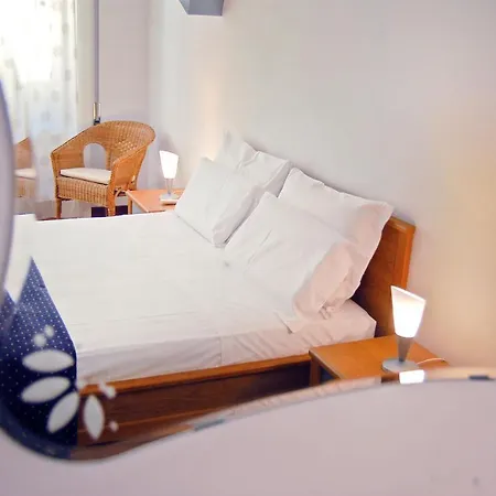 Apartment Giuseppe De Leva - San Giovanni By Varental Rome
