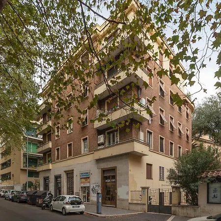 Piazza Re Di