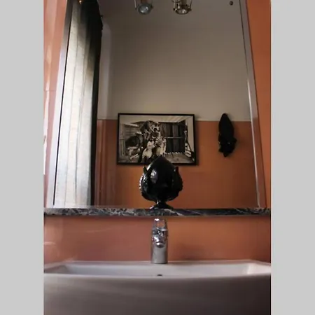 Apartment Loquat House Nel Giardino Segreto In Zona Vaticano *
