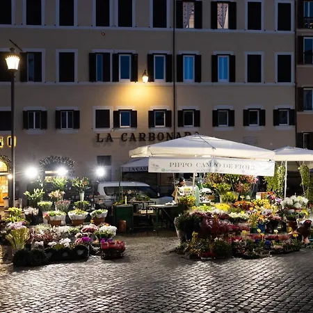 Romeathome Deluxe Campo Dei Fiori Apartment *